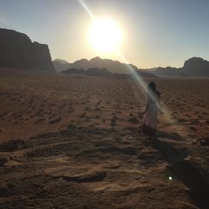 Meet your Posher, Samia